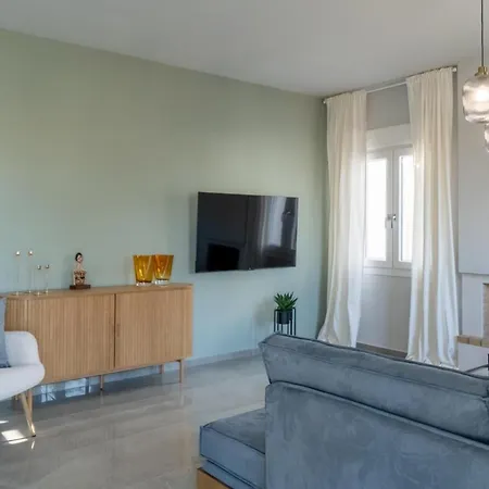 Nisimos Modern * Herszonisszosz
